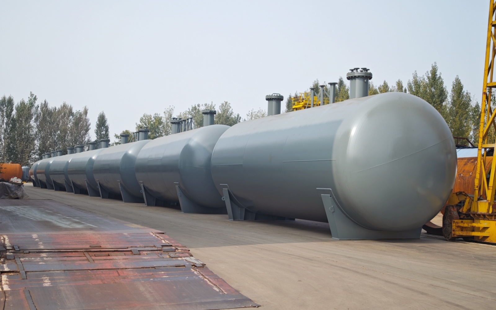 儲(chǔ)罐容器_壓力容器_低溫儲(chǔ)罐_菏澤花王壓力容器